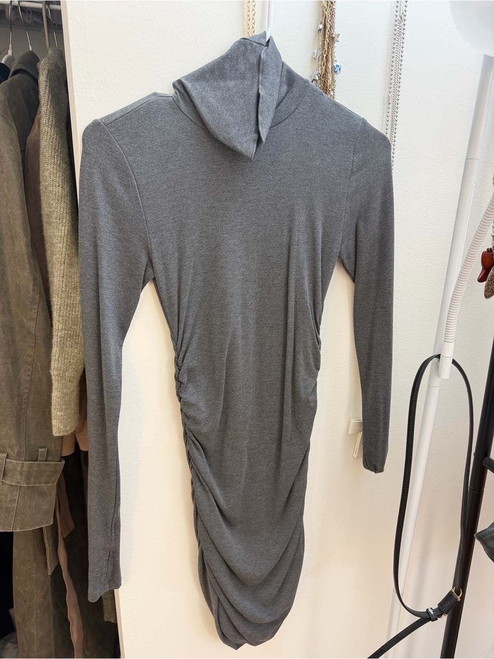 Aritzia Babaton Charcoal Gray Knit Hoodie Top